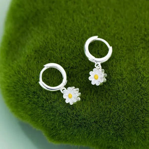 Daisy Earring Set