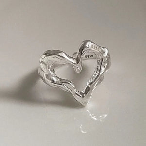 Wavy Heart Silver Ring
