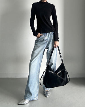 Academia Belted Shoulder Bag