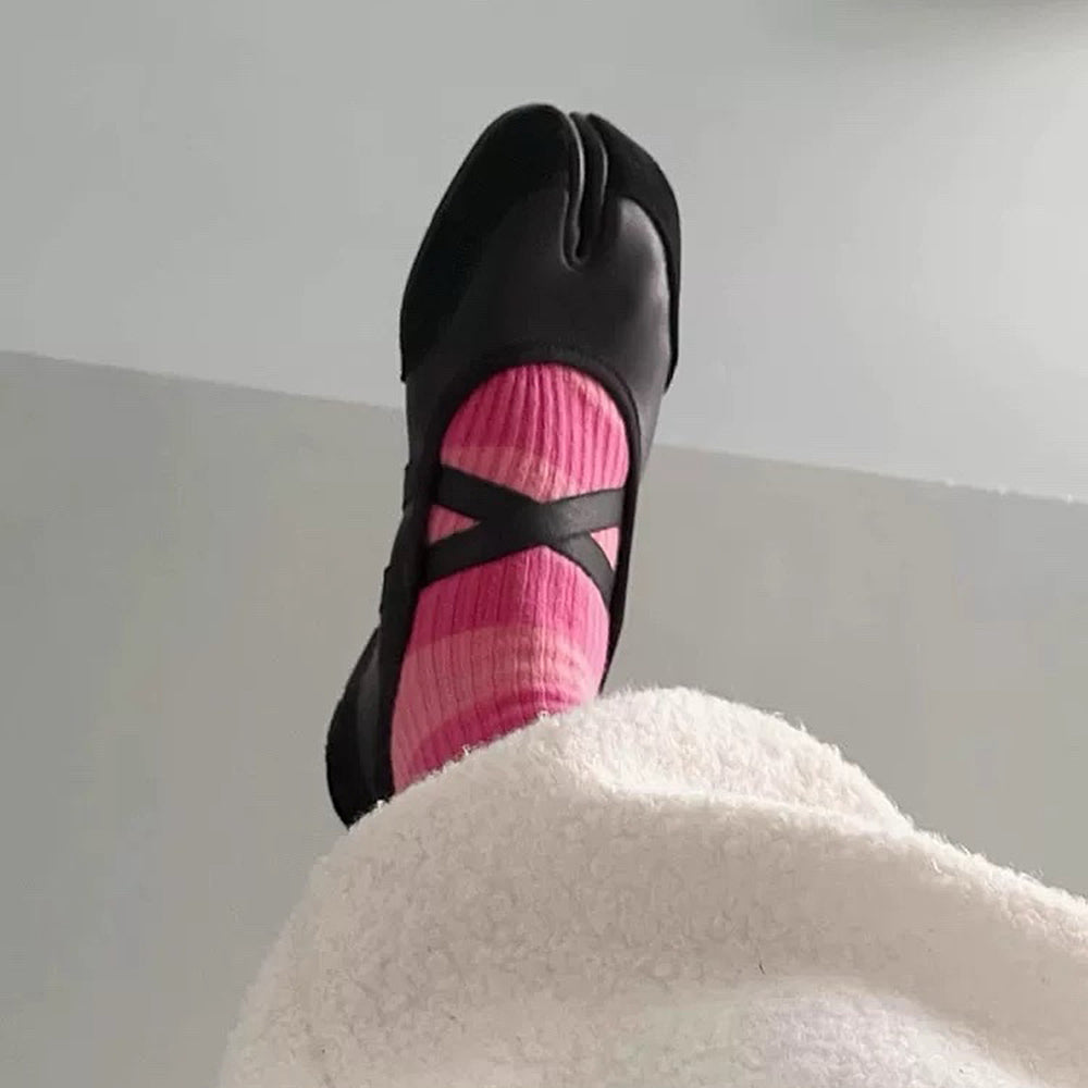 Blokette Cross Strap Ballet Flats