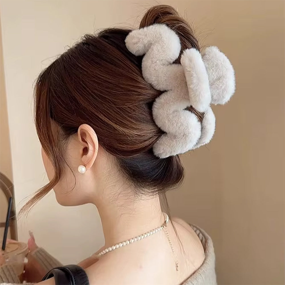Fluffy Wave Hair Claw